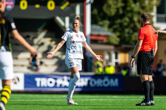 Rosengårds Emma Berglund reagerar mot domslut