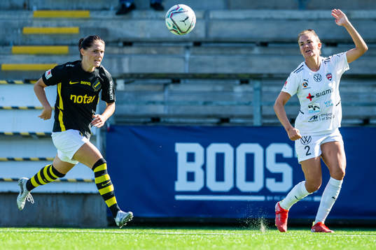 s Linda Hallin och Rosengårds Katrine Veje
