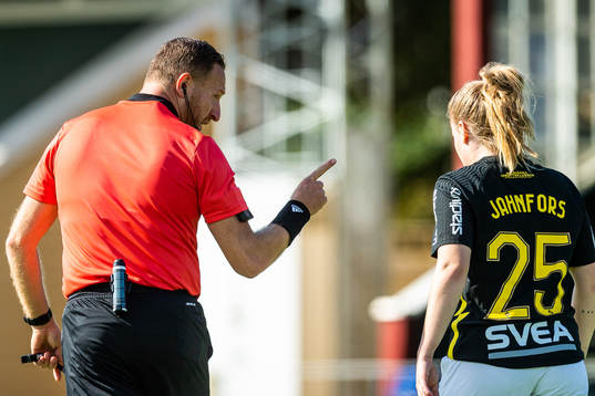 s Ebba Jahnfors