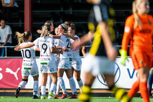 Rosengårds Olivia Schough jublar