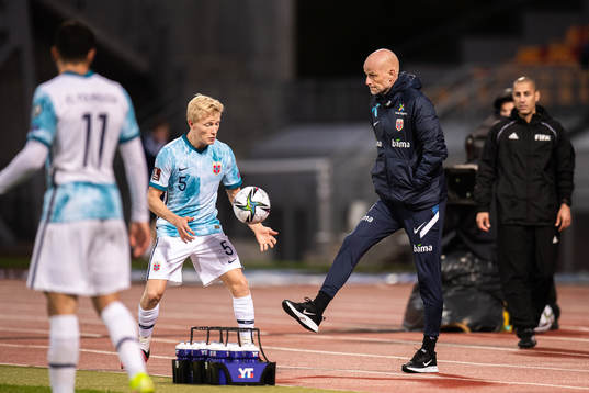 Birger Meling and Ståle Solbakken, head coach of Norway