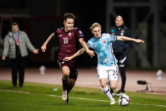 Janis Ikaunieks of Latvia and Mats Møller Dæhli of Norway