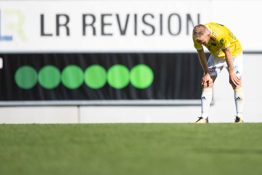 Falkenbergs Tobias Englund deppar