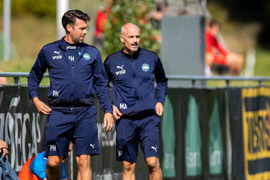 Vejbys assisterande tränare Peter Haarala och tränare