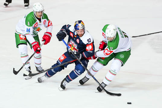 Maximilian Kastner of Munich against Samuel Johannesson and