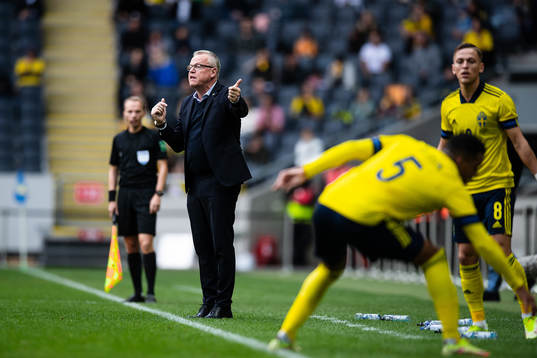 head coach Janne Andersson of Sweden