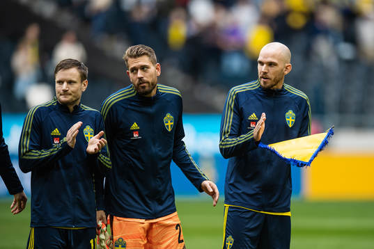 Mattias Johansson, goalkeeper Kristoffer Nordfeldt and