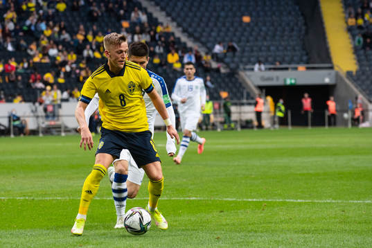 Jesper Karlsson of Sweden