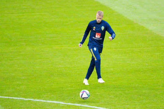 Daniel Sundgren of Sweden