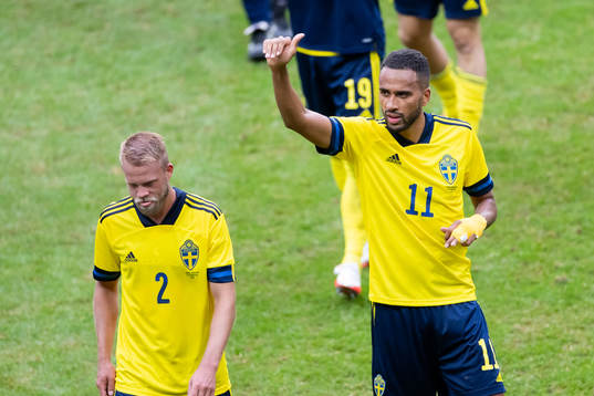 Isaac Kiese-Thelin of Sweden celebrates