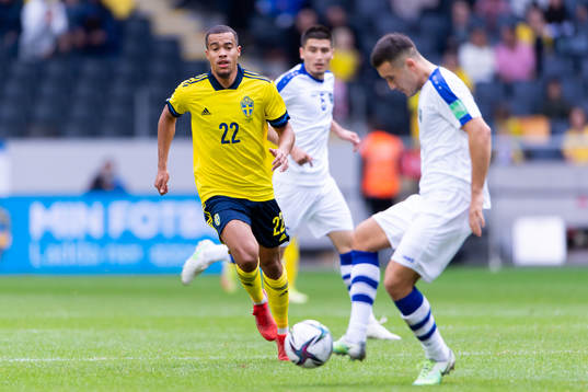 Robin Quaison of Sweden