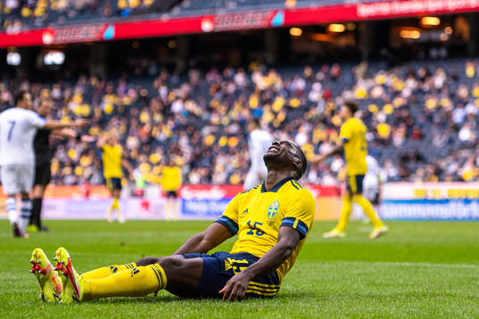Ken Sema of Sweden