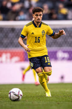 Jordan Larsson of Sweden