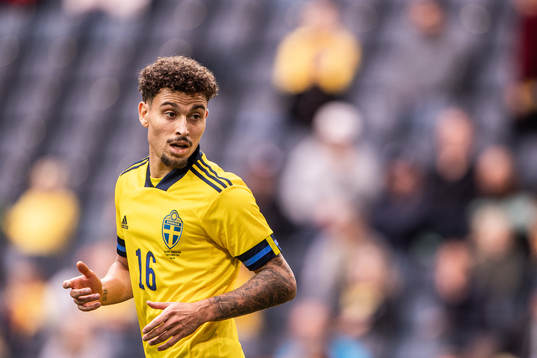 Jordan Larsson of Sweden