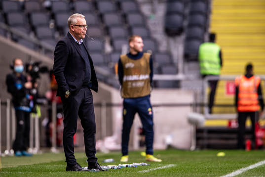 head coach Janne Andersson of Sweden