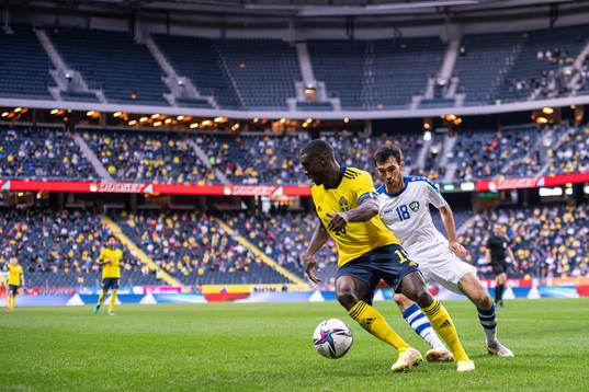 Ken Sema of Sweden and Abdulla Abdullaev of Uzbekistan