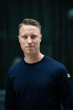 s tränare Joakim Engström