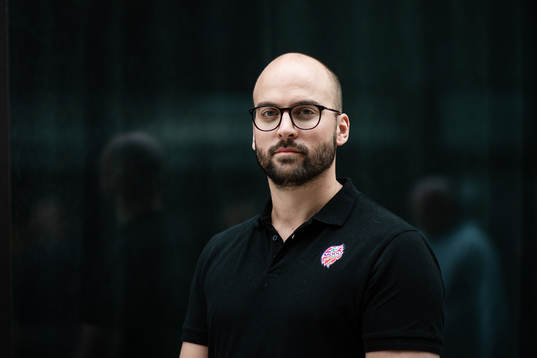 Modos tränare Björn Edlund