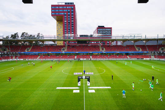 Interiör vy från Visma arena före fotbollsmatchen i