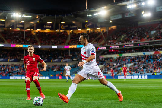Marcus Holmgren Pedersen of Norway and John Sergeant of
