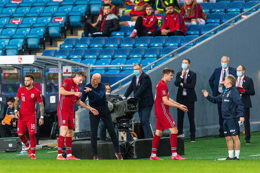 Aron Dønnum, Aron Dønnum, Ståle Solbakken, head coach,