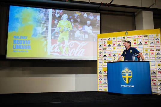 Peter Gerhardsson, head coach of the Swedish women's