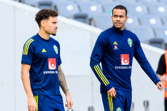 Jordan Larsson and Robin Quaison of the Swedish national