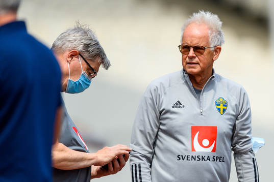 Doctor Anders Valentin of the Swedish national football team