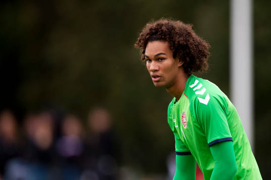 Danmarks målvakt Marcus Ryu Alstrup