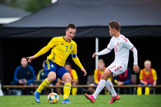 Sveriges Wilgot Marshage och Danmarks Mads Enggård