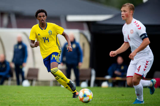 Sveriges Amar Abdirahman Ahmed och Danmarks Pontus Texel