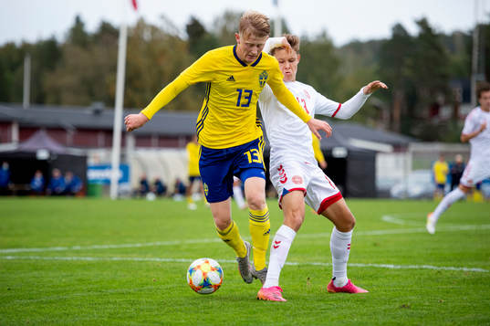 Sveriges Elias Nordström och Danmarks Mads Enggård
