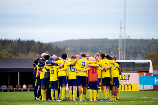 Sveriges lag samlas