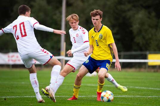 Danmarks Tobias Augustinius-Jensen och William Elgaard