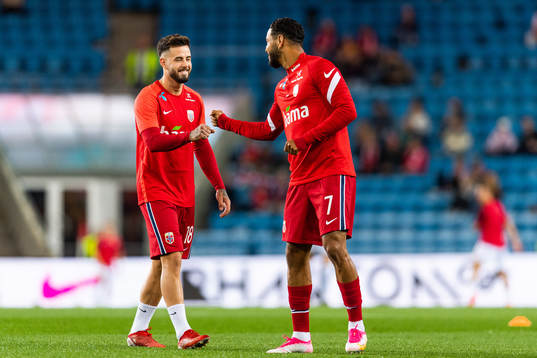Aron Dønnum and Joshua King of Norway
