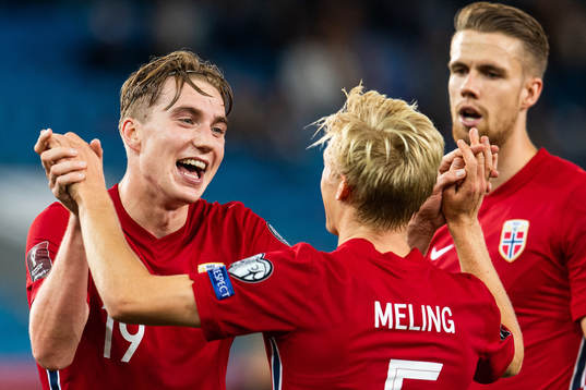 Kristian Thorstvedt scored 1-0 and celebrates with Birger