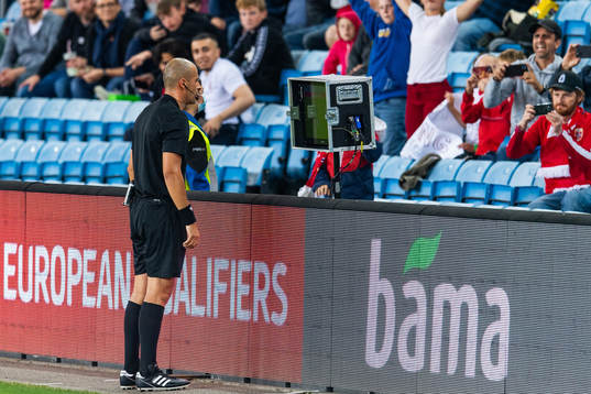 Nikolas Neokleous, referee, refers to VAR for a possible