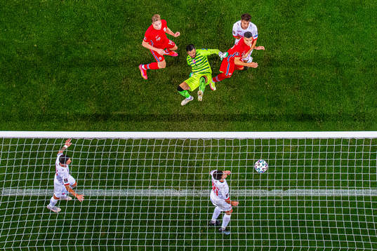 Kristian Thorstvedt and Mohamed Elyounoussi of Norway with
