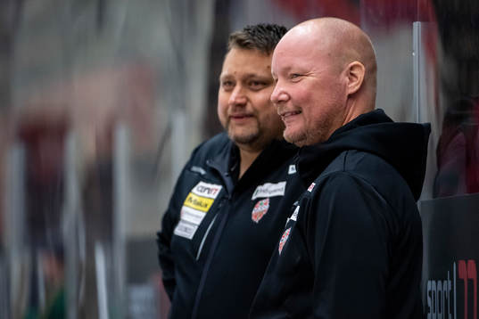 Modos assisterande tränare Jonas Holmström