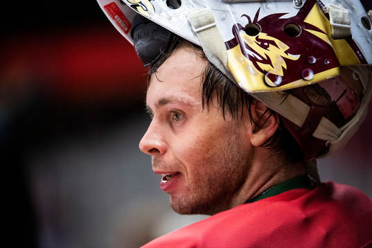 Modos målvakt Niklas Lundström