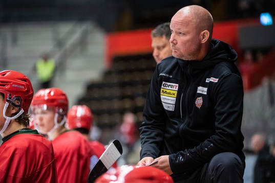 Modos assisterande tränare Jonas Holmström