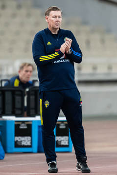 Assistant coach Peter Wettergren of Sweden