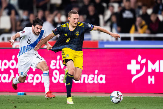 Thanasis Androutsos of Greece and Ludwig Augustinsson of