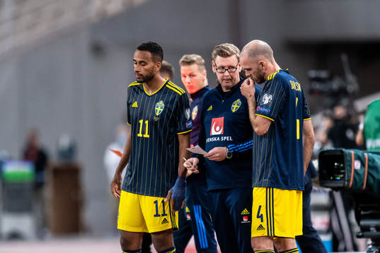 Isaac Kiese-Thelin, assistant coach Peter Wettergren and