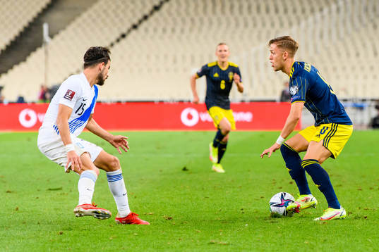 Jesper Karlsson of Sweden and Thanasis Androutsos of Greece