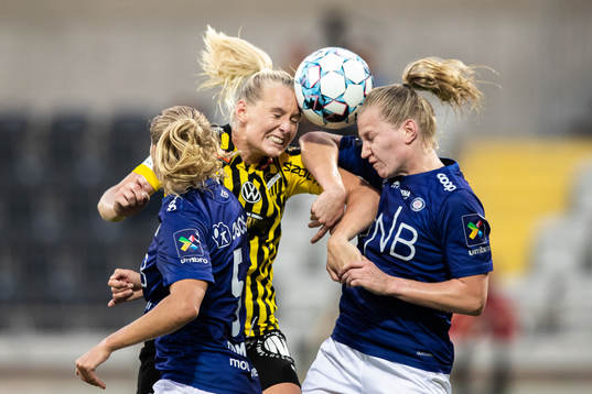 Stina Blackstenius of Häcken