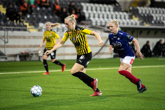 Stina Blackstenius of Häcken