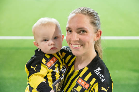 Elin Rubensson with her son Frans