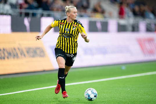 Stina Blackstenius of Häcken