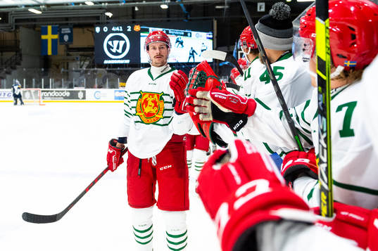 Moras Paul Bittner jublar
